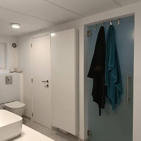 100% Vacation Feeling By The Waterside: Pian'eau * Gand