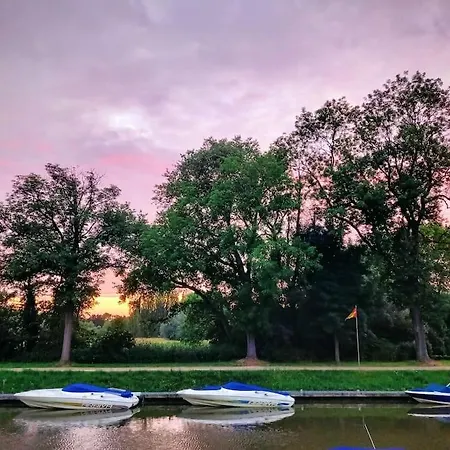 100% Vacation Feeling By The Waterside: Pian'eau *