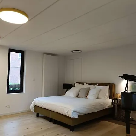 100% Vacation Feeling By The Waterside: Pian'eau * Gand