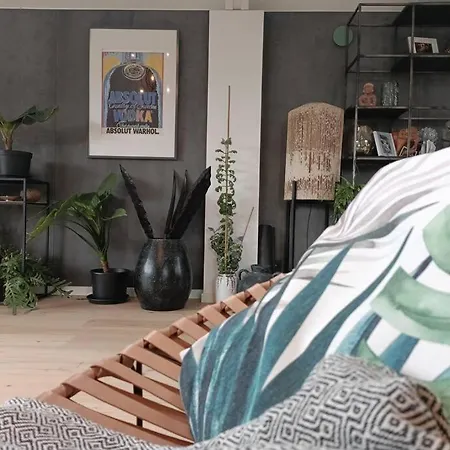 100% Vacation Feeling By The Waterside: Pian'eau Holiday home